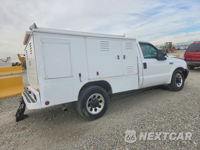 Trzecie zdjęcie samochodu z tyłu: 2004 FORD F250 SUPER DUTY VIN:1FDNF20L04EA66417 - miniatura