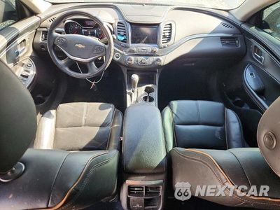 Zdjęcie 8 z 12 samochodu: 2019 CHEVROLET IMPALA VIN:2G1105S35K9110052 - miniatura