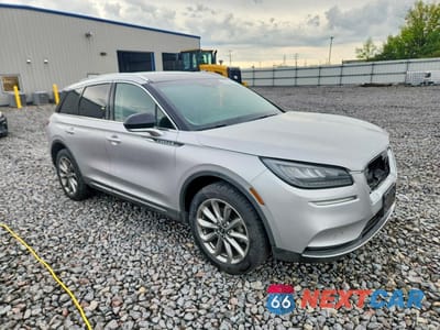 Czwarte zdjęcie samochodu z boku: 2020 LINCOLN CORSAIR STANDARD VIN:5LMCJ1D92LUL26302 - miniatura