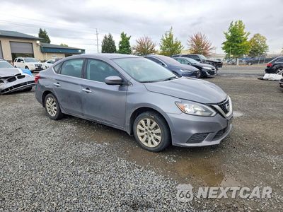 Czwarte zdjęcie samochodu z boku: 2017 NISSAN SENTRA S VIN:3N1AB7AP7HY407529 - miniatura