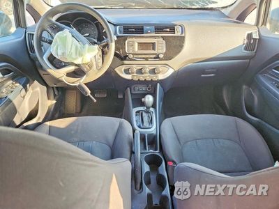 Zdjęcie 15 z 26 samochodu: 2017 KIA RIO LX VIN:KNADM4A3XH6117614 - miniatura