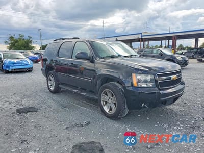 Czwarte zdjęcie samochodu z boku: 2007 CHEVROLET TAHOE K1500 VIN:1GNFK13057J226097 - miniatura