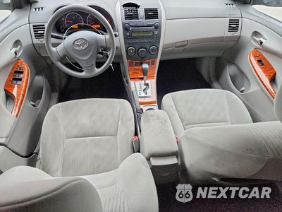 Zdjęcie 8 z 12 samochodu: 2009 TOYOTA COROLLA XLE VIN:1NXBU40E09Z015860 - miniatura