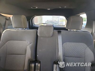 Zdjęcie 10 z 13 samochodu: 2017 FORD EXPLORER XLT VIN:1FM5K7D87HGD82339 - miniatura