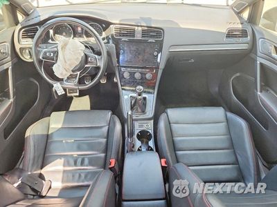Zdjęcie 8 z 13 samochodu: 2019 VOLKSWAGEN GTI S VIN:3VW5T7AU5KM036304 - miniatura