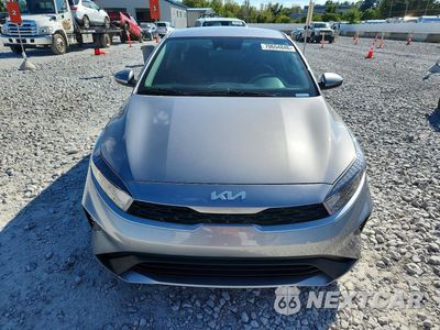 Piąte zdjęcie samochodu w środku: 2024 KIA FORTE LXS VIN:3KPF24AD0RE702403 - miniatura