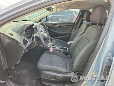 Zdjęcie 7 z 12 samochodu: 2017 CHEVROLET CRUZE LT VIN:3G1BE5SM4HS546630 - miniatura