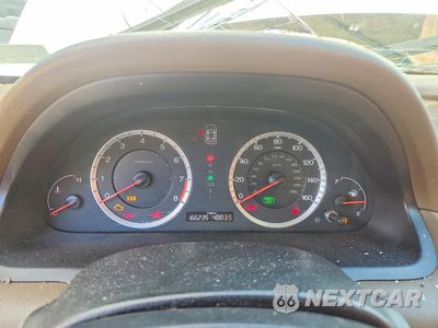 Zdjęcie 9 z 12 samochodu: 2008 HONDA ACCORD LXP VIN:JHMCP26448C073900 - miniatura