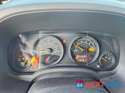 Zdjęcie 9 z 14 samochodu: 2014 JEEP COMPASS SPORT VIN:1C4NJCBA6ED844604 - miniatura