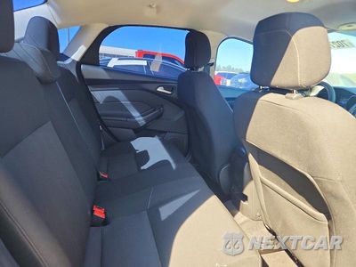 Zdjęcie 10 z 12 samochodu: 2018 FORD FOCUS SE VIN:1FADP3F24JL279983 - miniatura