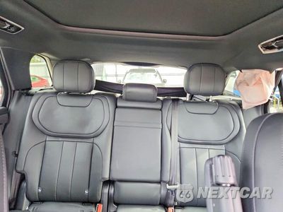 Zdjęcie 10 z 13 samochodu: 2025 LAND ROVER RANGE ROVER SPORT DYNAMIC SE VIN:SAL1L9FU4SA445163 - miniatura