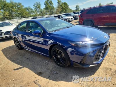 Czwarte zdjęcie samochodu z boku: 2025 TOYOTA CAMRY SE VIN:4T1DAACK7SU125053 - miniatura