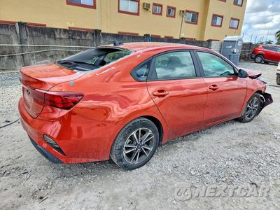 Trzecie zdjęcie samochodu z tyłu: 2023 KIA FORTE LXS VIN:3KPF24AD6PE509895 - miniatura