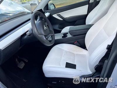 Zdjęcie 7 z 12 samochodu: 2021 TESLA MODEL Y VIN:5YJYGDEE5MF228903 - miniatura