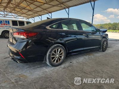 Trzecie zdjęcie samochodu z tyłu: 2018 HYUNDAI SONATA SE VIN:5NPE24AF6JH698807 - miniatura