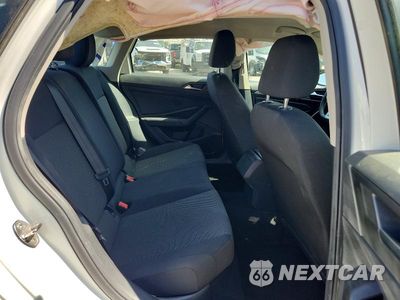 Zdjęcie 10 z 12 samochodu: 2019 VOLKSWAGEN JETTA S VIN:3VWC57BU0KM264971 - miniatura