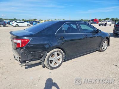 Trzecie zdjęcie samochodu z tyłu: 2014 TOYOTA CAMRY SE VIN:4T1BF1FK7EU373389 - miniatura
