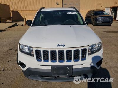 Piąte zdjęcie samochodu w środku: 2017 JEEP COMPASS SPORT VIN:1C4NJCBB2HD118283 - miniatura