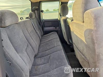 Zdjęcie 10 z 12 samochodu: 2006 CHEVROLET SILVERADO C1500 VIN:1GCEC19V96Z265764 - miniatura