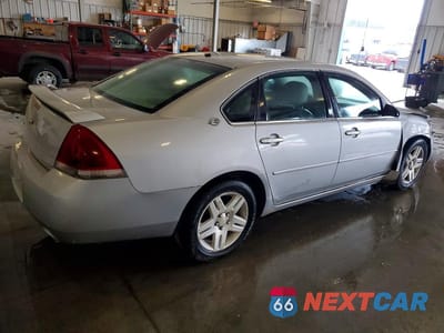 Trzecie zdjęcie samochodu z tyłu: 2007 CHEVROLET IMPALA LT VIN:2G1WC58R479138425 - miniatura