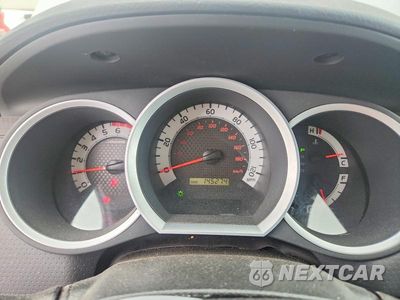 Zdjęcie 9 z 12 samochodu: 2015 TOYOTA TACOMA DOUBLE CAB VIN:5TFJX4CN4FX064394 - miniatura