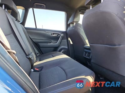 Zdjęcie 11 z 13 samochodu: 2022 TOYOTA RAV4 SE VIN:JTM16RFV4ND524908 - miniatura