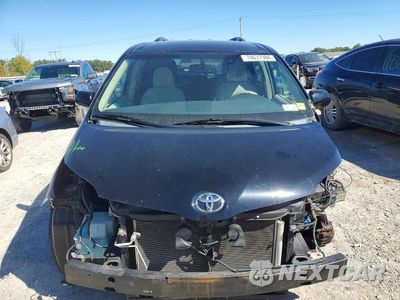 Piąte zdjęcie samochodu w środku: 2013 TOYOTA SIENNA LE VIN:5TDJK3DC9DS050919 - miniatura
