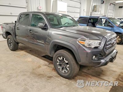 Czwarte zdjęcie samochodu z boku: 2016 TOYOTA TACOMA TRD OFF-ROAD VIN:3TMCZ5AN7GM034874 - miniatura