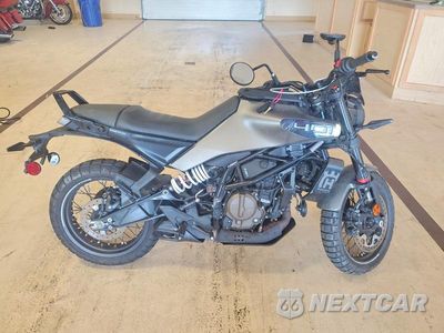 2024 HUSQVARNA VITPILEN 401/SVARTPILEN 401 MD2JUJ407RN208735 - główne zdjęcie licytacji z USA - miniatura