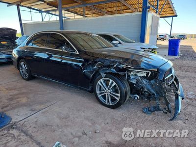 Czwarte zdjęcie samochodu z boku: 2022 MERCEDES-BENZ E 350 VIN:W1KZF8DB9NB044211 - miniatura