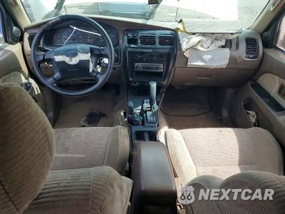 Zdjęcie 8 z 12 samochodu: 1998 TOYOTA 4RUNNER SR5 VIN:JT3HN86R6W0191039 - miniatura