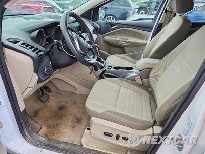 Zdjęcie 7 z 13 samochodu: 2016 FORD ESCAPE SE VIN:1FMCU9GX4GUB02411 - miniatura