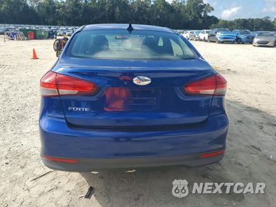 Zdjęcie 6 z 12 samochodu: 2017 KIA FORTE LX VIN:3KPFK4A77HE133428 - miniatura