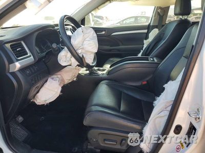 Zdjęcie 7 z 14 samochodu: 2017 TOYOTA HIGHLANDER HYBRID XLE VIN:5TDJGRFH3HS036579 - miniatura