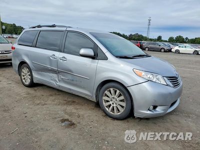Czwarte zdjęcie samochodu z boku: 2012 TOYOTA SIENNA XLE 7-PASSENGER VIN:5TDDK3DC3CS039622 - miniatura