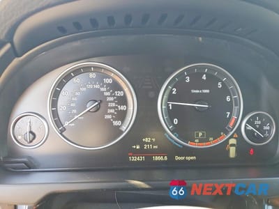 Zdjęcie 9 z 14 samochodu: 2015 BMW X5 XDRIVE35I VIN:5UXKR0C53F0P12208 - miniatura