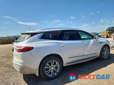 Trzecie zdjęcie samochodu z tyłu: 2019 BUICK ENCLAVE AVENIR VIN:5GAEVCKW1KJ124836 - miniatura