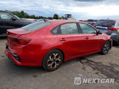 Trzecie zdjęcie samochodu z tyłu: 2019 KIA FORTE LXS VIN:3KPF24AD8KE130907 - miniatura
