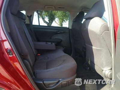 Zdjęcie 11 z 13 samochodu: 2023 TOYOTA HIGHLANDER LE VIN:5TDKDRAHXPS025677 - miniatura