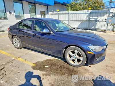 Czwarte zdjęcie samochodu z boku: 2014 BMW 320 I VIN:WBA3B1G5XENS77731 - miniatura