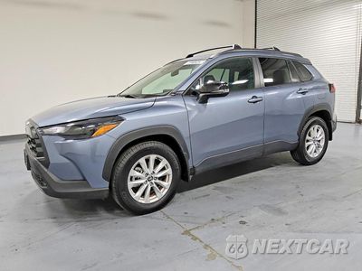 2026 TOYOTA COROLLA CROSS LE 7MUBAABG1TV165553 - główne zdjęcie licytacji z USA - miniatura