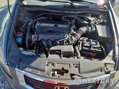 Zdjęcie 11 z 12 samochodu: 2008 HONDA ACCORD EX VIN:1HGCP26728A076643 - miniatura