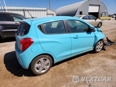 Trzecie zdjęcie samochodu z tyłu: 2021 CHEVROLET SPARK LS VIN:KL8CB6SA0MC737843 - miniatura