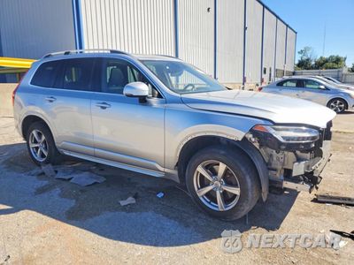 Czwarte zdjęcie samochodu z boku: 2016 VOLVO XC90 T5 VIN:YV4102XK1G1073905 - miniatura