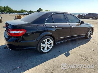 Trzecie zdjęcie samochodu z tyłu: 2013 MERCEDES-BENZ E 350 4MATIC VIN:WDDHF8JB6DA748953 - miniatura
