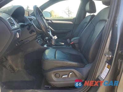 Zdjęcie 7 z 13 samochodu: 2016 AUDI Q3 PREMIUM PLUS VIN:WA1BFCFS7GR013670 - miniatura