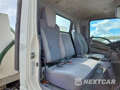 Zdjęcie 11 z 13 samochodu: 2019 CHEVROLET 4500 VIN:54DCDW1B5KS810859 - miniatura