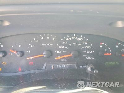 Zdjęcie 9 z 13 samochodu: 2004 FORD E350 DELIVERY VAN VIN:1FTSE34L34HB53401 - miniatura