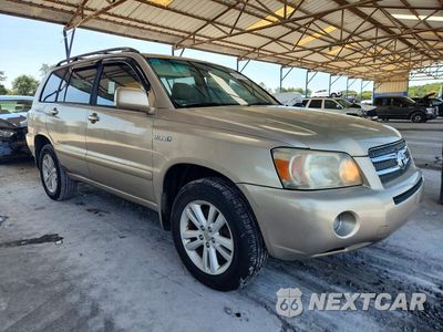 Czwarte zdjęcie samochodu z boku: 2007 TOYOTA HIGHLANDER HYBRID VIN:JTEHW21A870046606 - miniatura