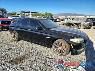 Czwarte zdjęcie samochodu z boku: 2011 BMW 550 I VIN:WBAFR9C51BDE81755 - miniatura